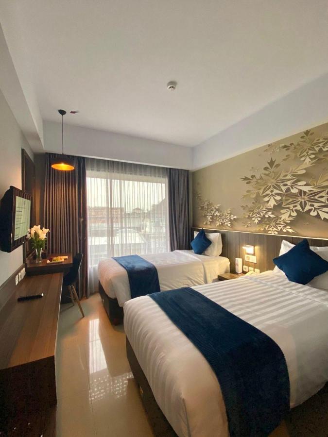 Unisi Hotel Malioboro - Jogja Syariah Yogyakarta Extérieur photo