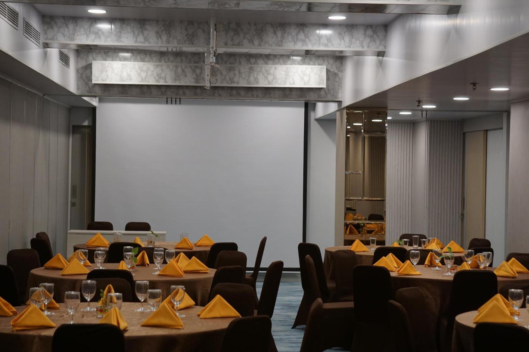 Unisi Hotel Malioboro - Jogja Syariah Yogyakarta Extérieur photo